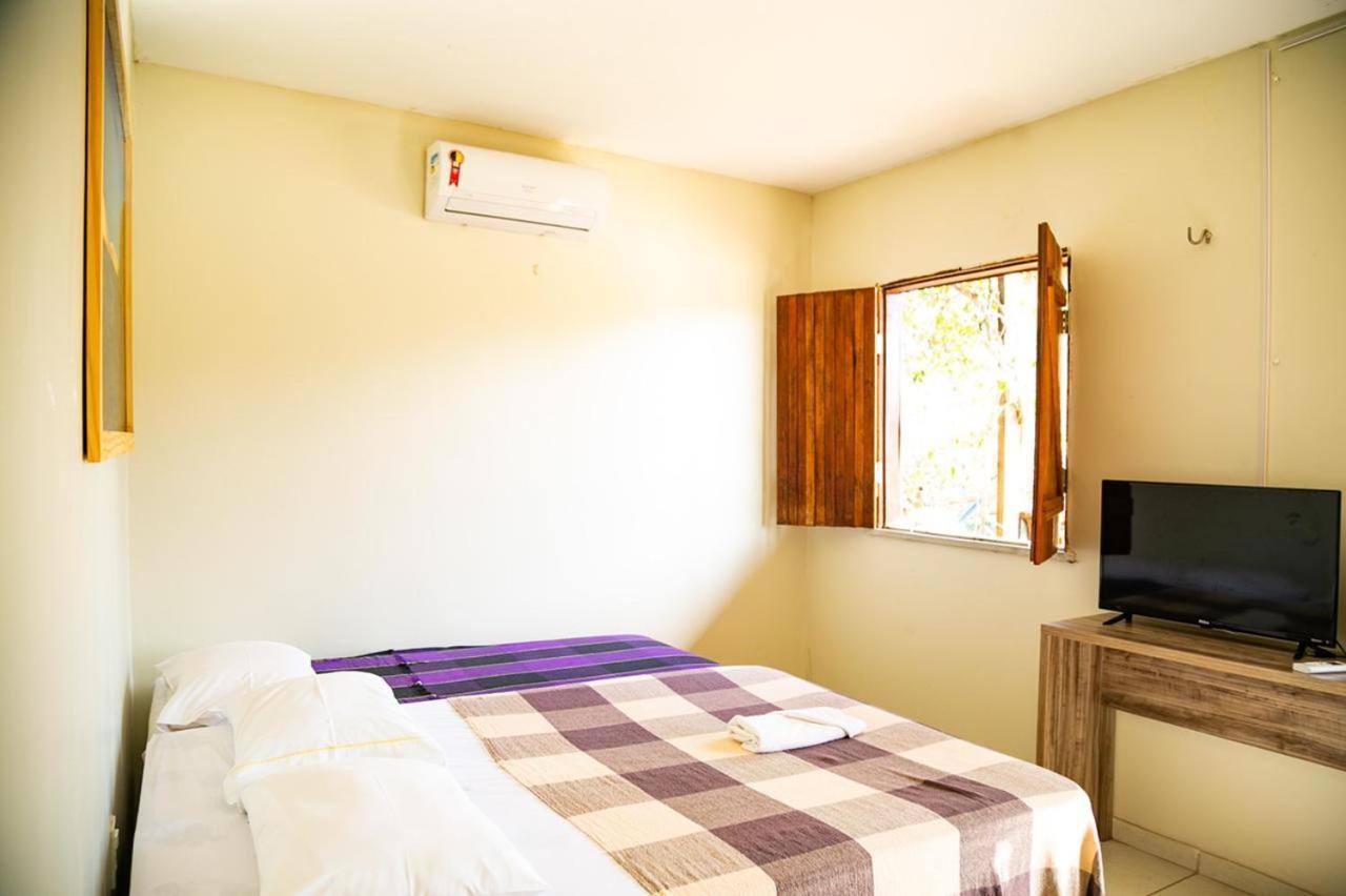 Camping E Pousada Tres Lagoas Hotel ลุยส์กอร์เรยา ภายนอก รูปภาพ