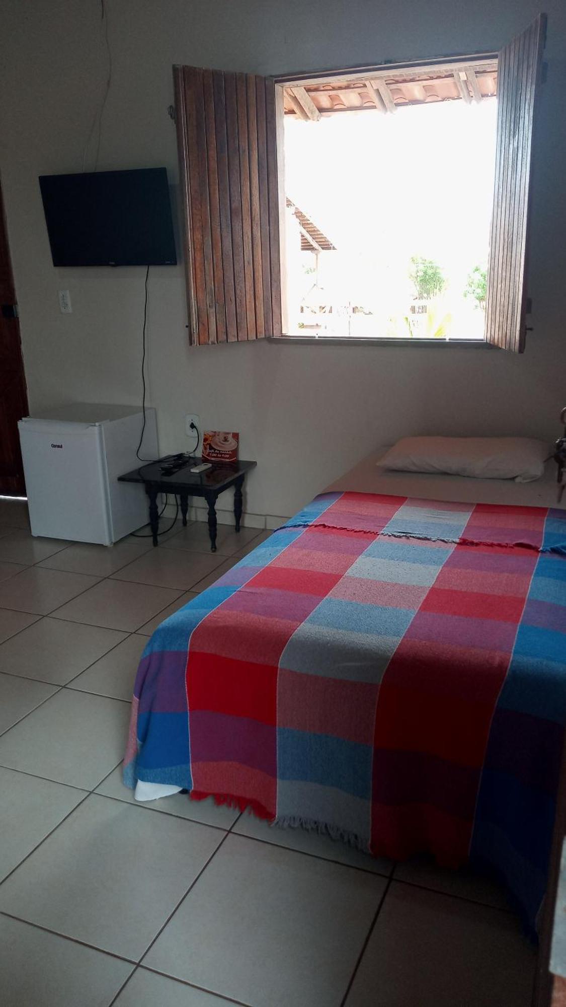 Camping E Pousada Tres Lagoas Hotel ลุยส์กอร์เรยา ภายนอก รูปภาพ